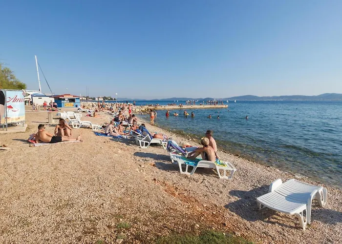 Vakantiehuis 4 Bedroom In Slivnica Donja Posedarje